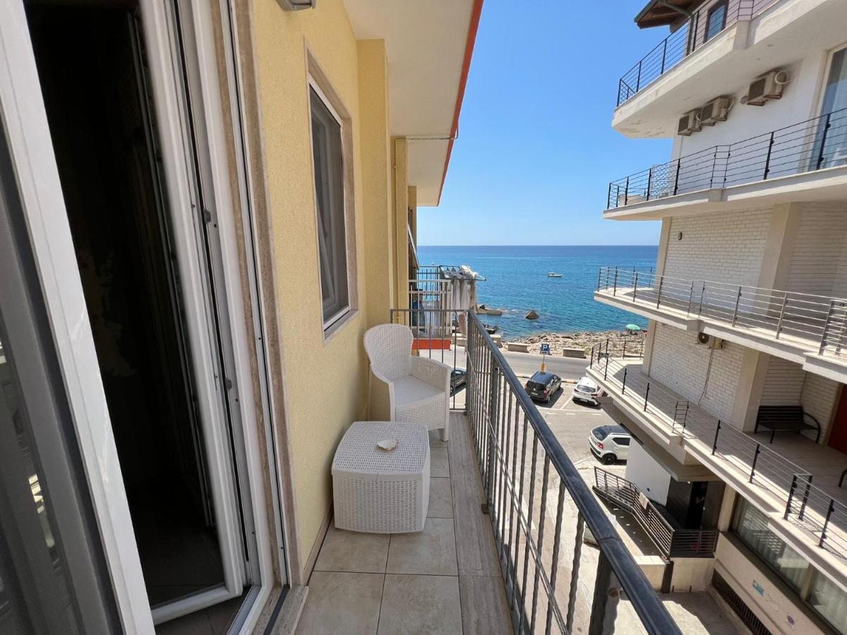 B&B Le Onde Del Mare Gallipoli Exterior foto